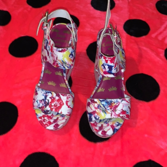 Juicy Couture Shoes - JUICY COUTURE PLATFORM STRAPPY HEELS